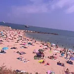 Апартаменты Insolite French Riviera Avec Parking Антиб