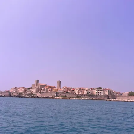 Bådhotel Insolite French Riviera Avec Parking Antibes